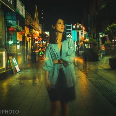 夜景模特