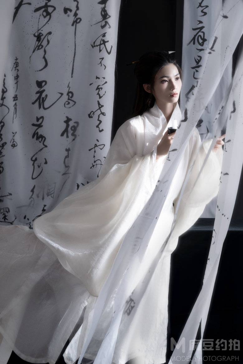 古风模特