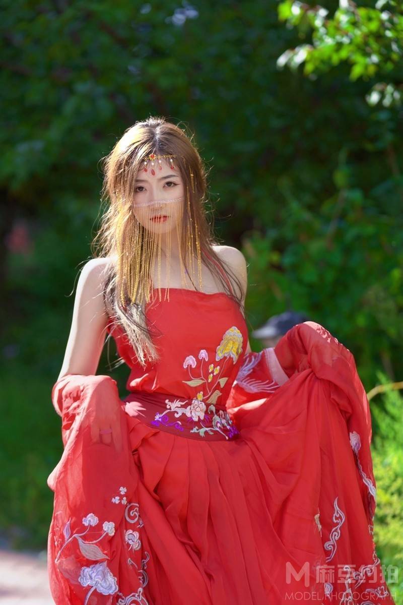 汉服模特