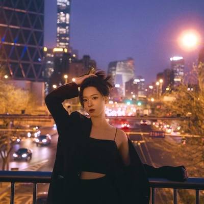 黑白模特