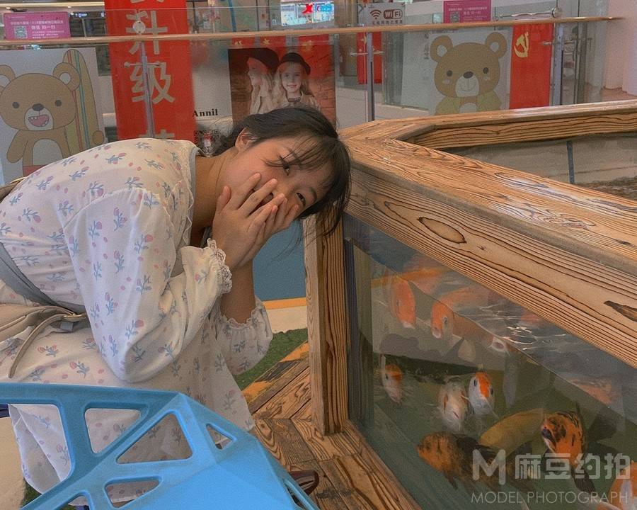 清新模特