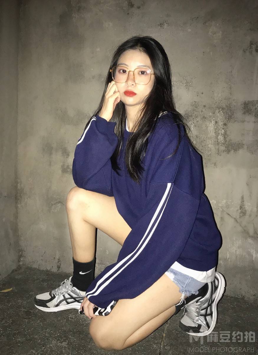 清新模特