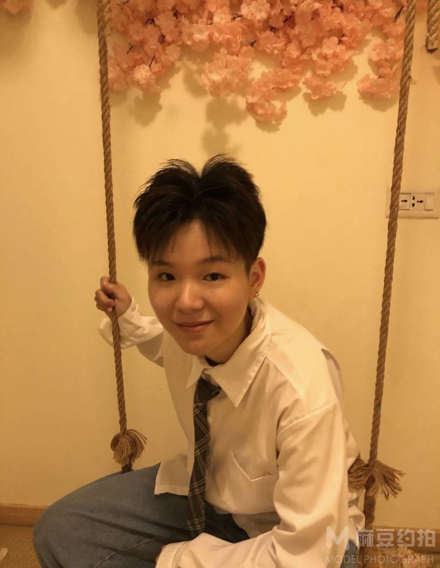 纪实模特