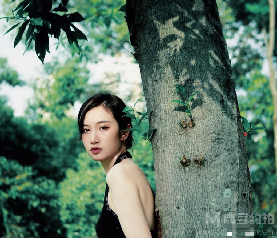 妆容模特