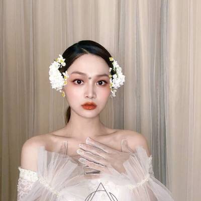 妆容模特