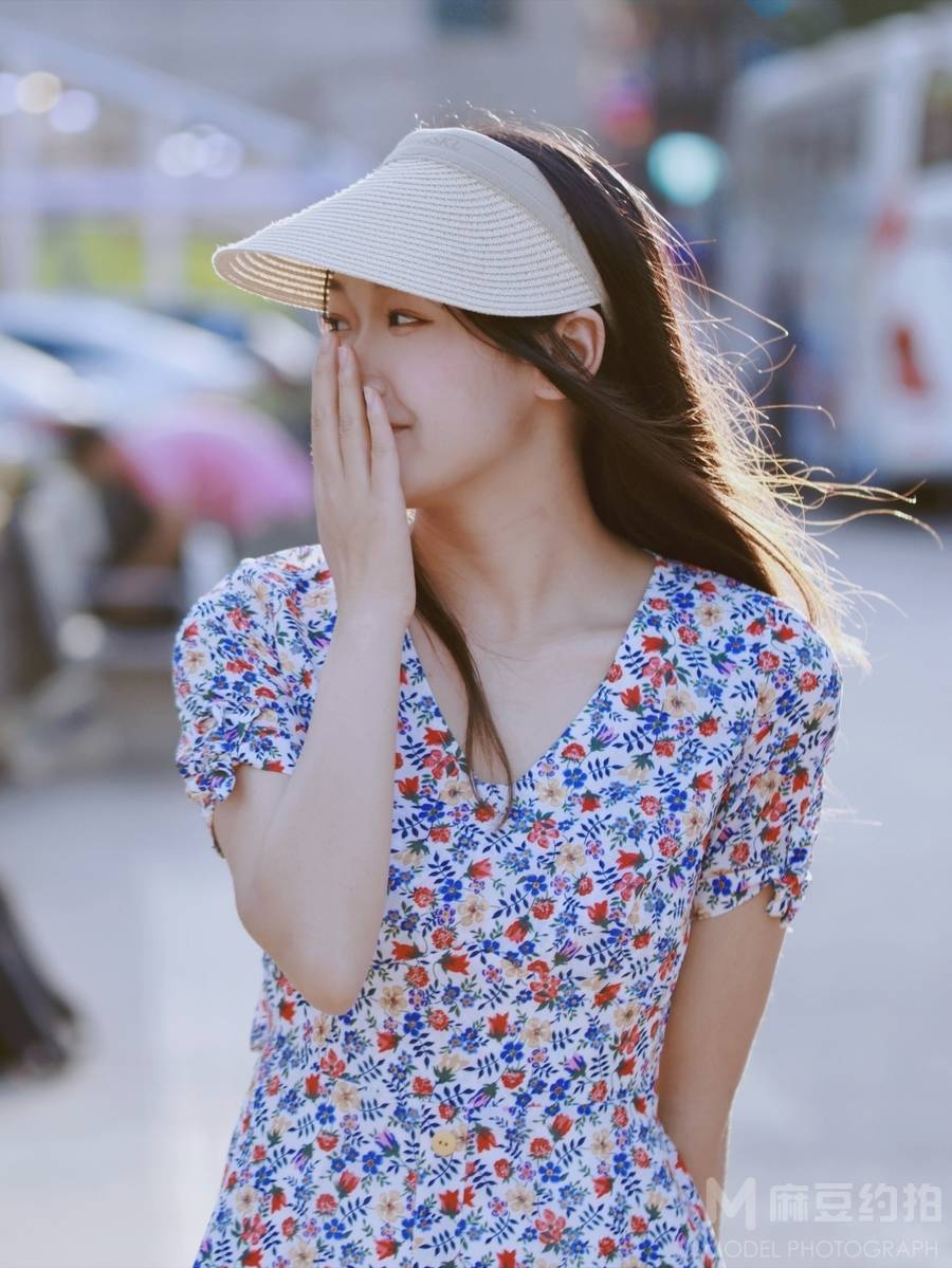 宝丽来模特