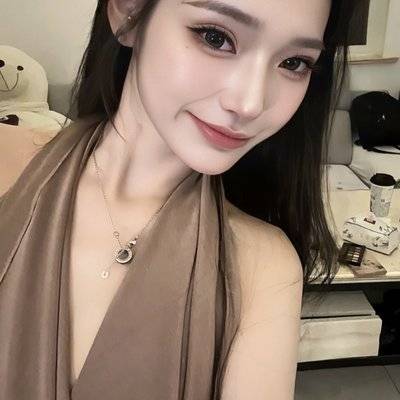 黑白模特