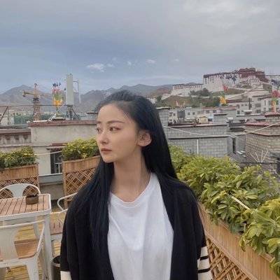 黑白模特
