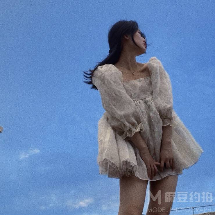 清新模特