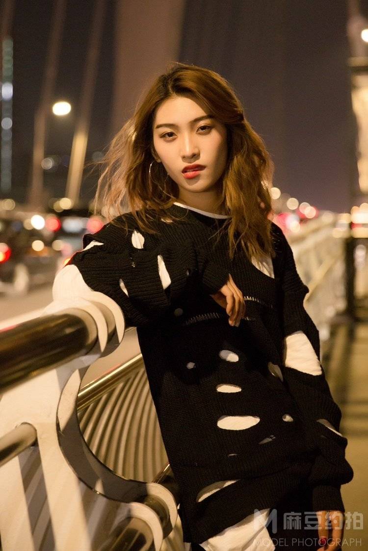 夜景模特