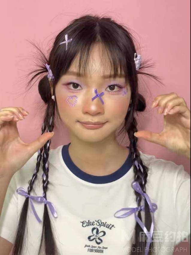 妆容模特