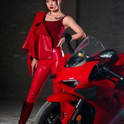 暗黑模特
