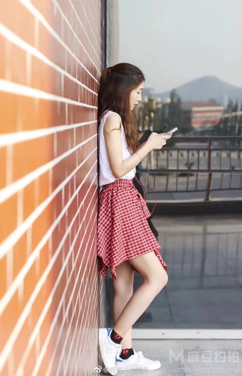 胶片模特