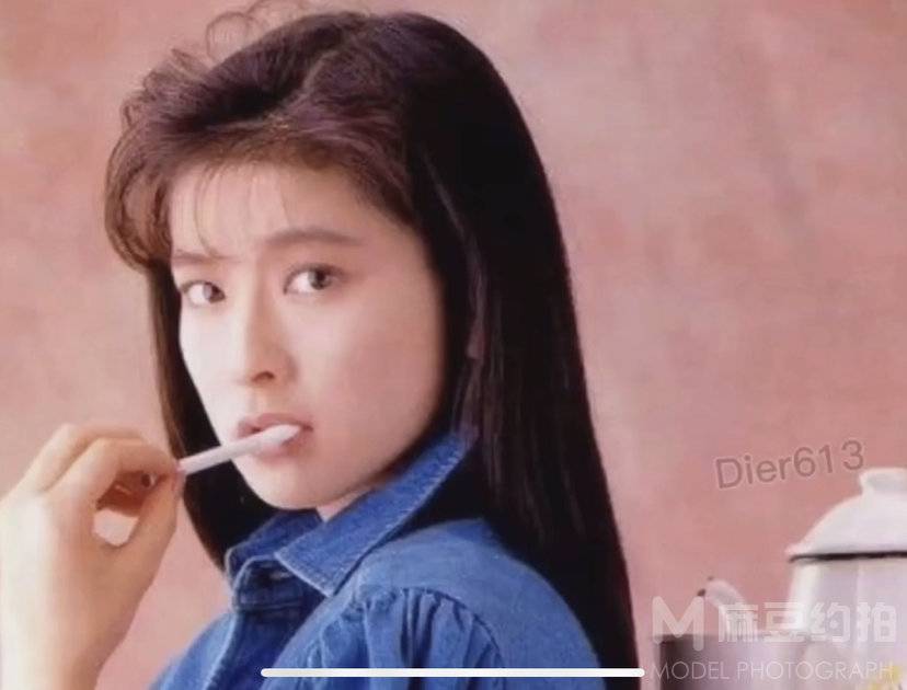 黑白模特