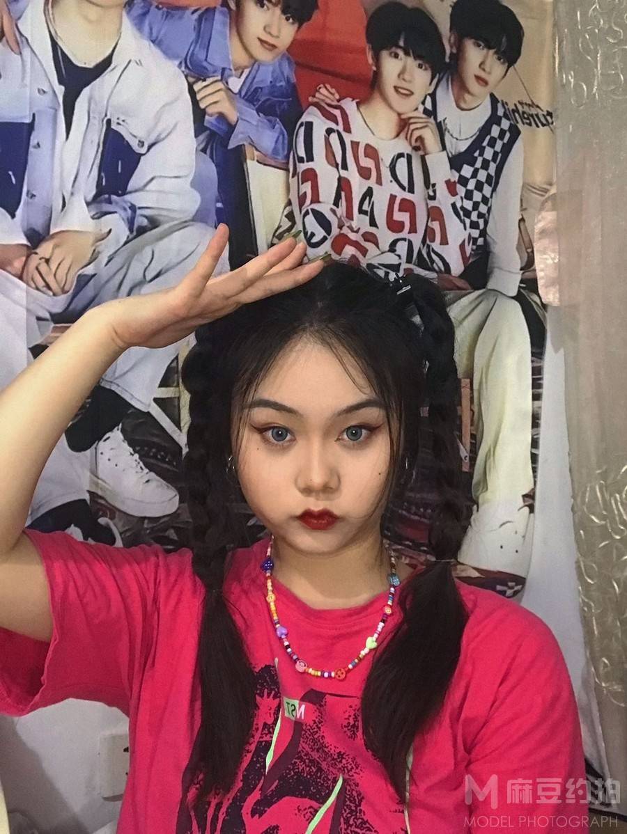少女模特