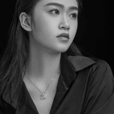 黑白模特