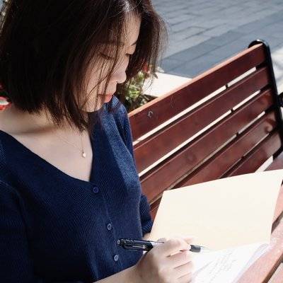 黑白模特