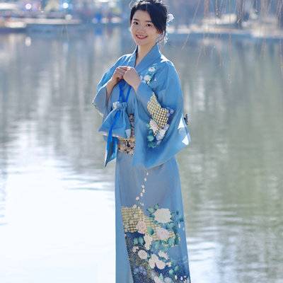 和服模特