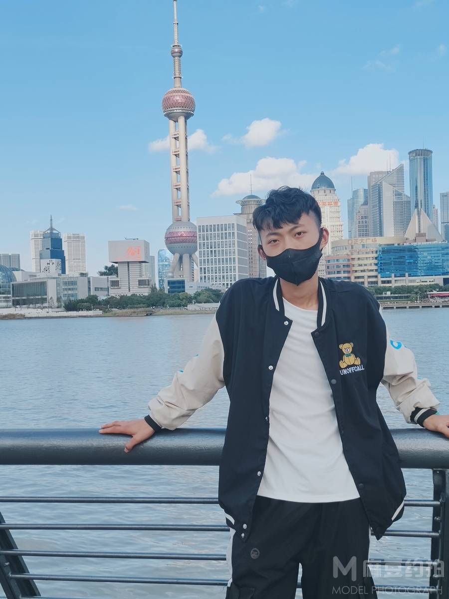 胶片模特