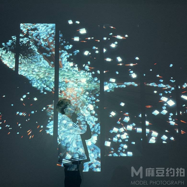 情侣模特