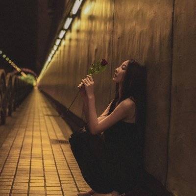 夜景模特