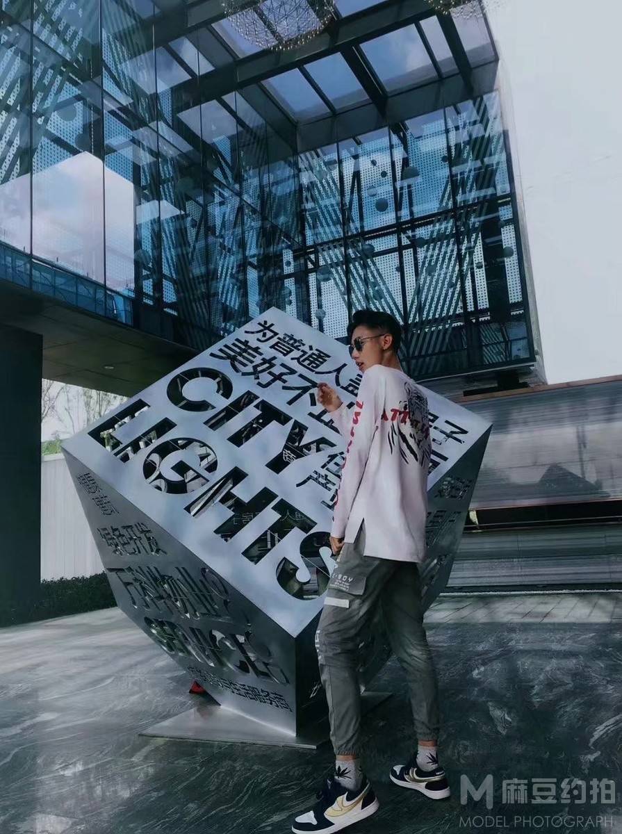 暗黑模特