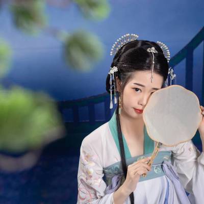 校园模特