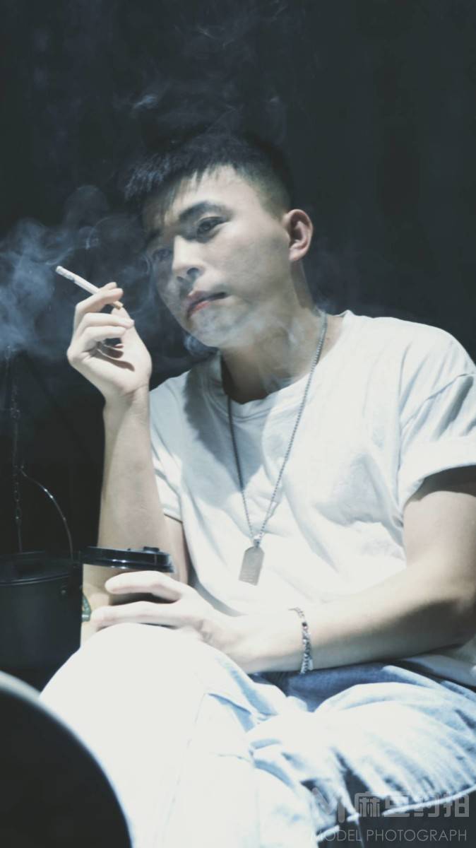 胶片模特