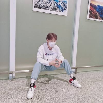 黑白模特