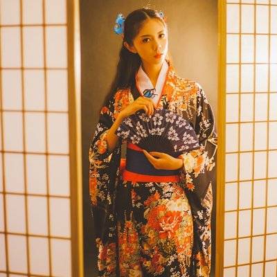 和服模特