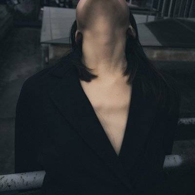 黑白模特