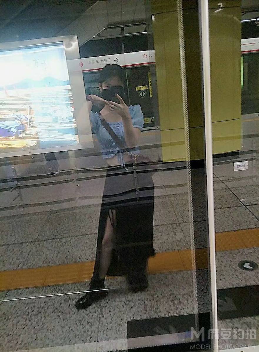 民国模特