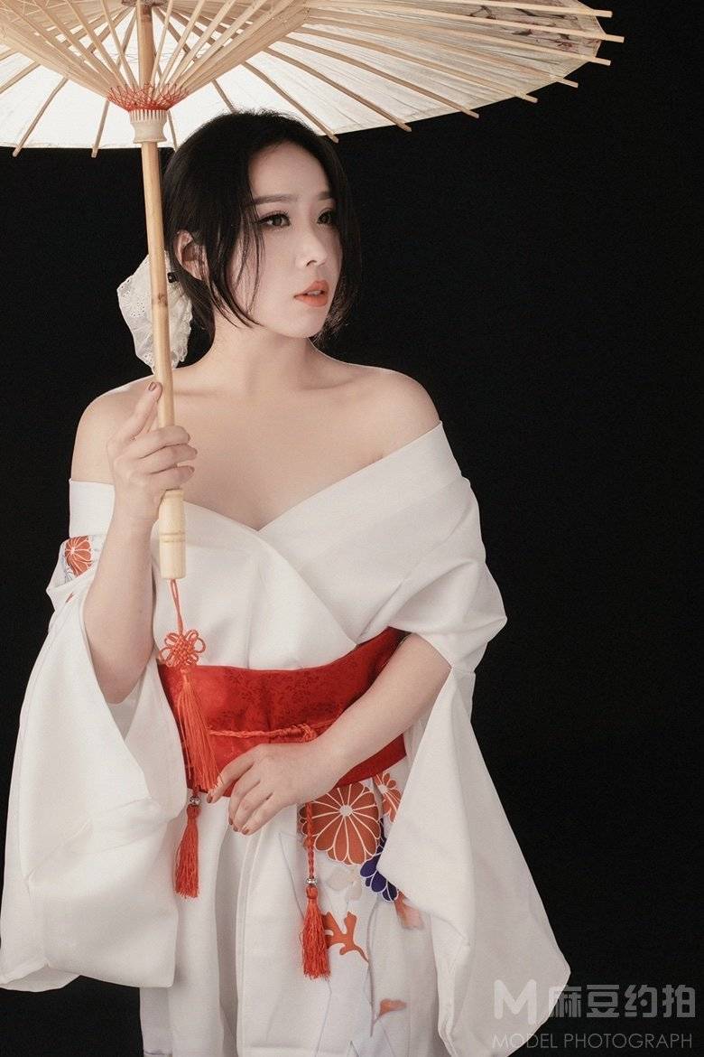 和服模特