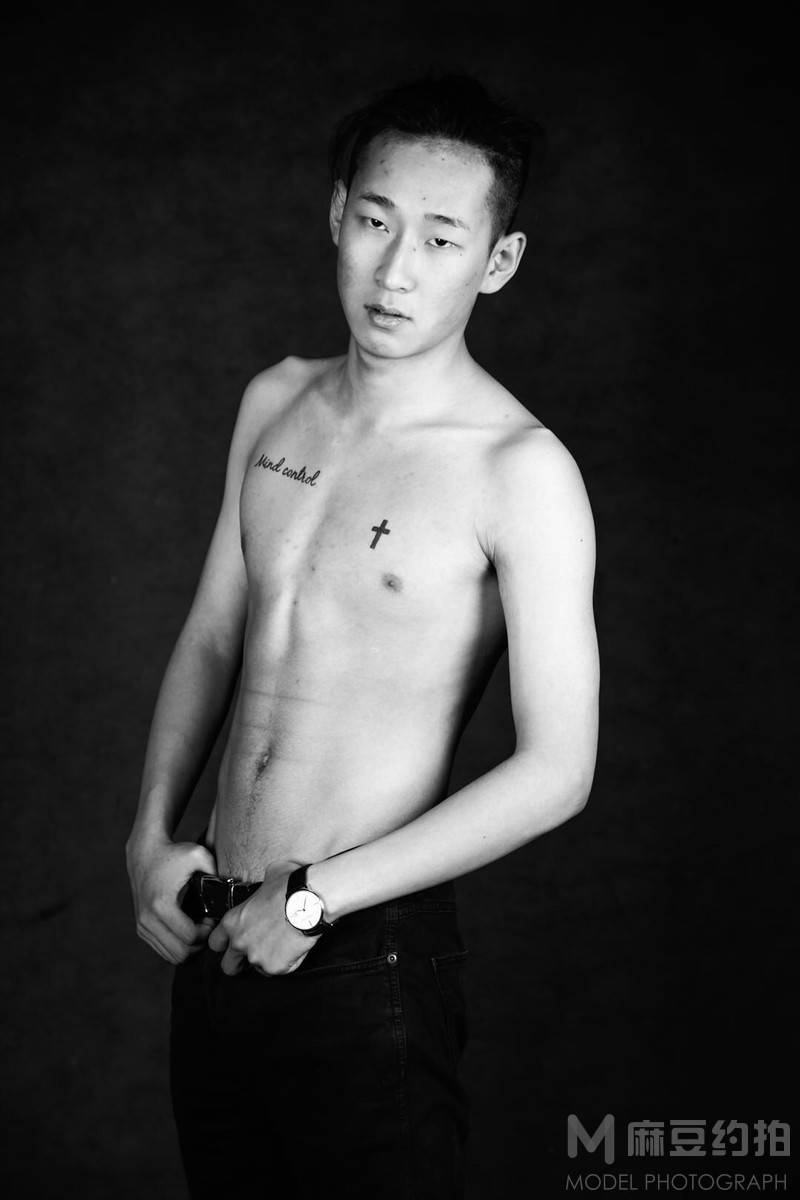 暗黑模特
