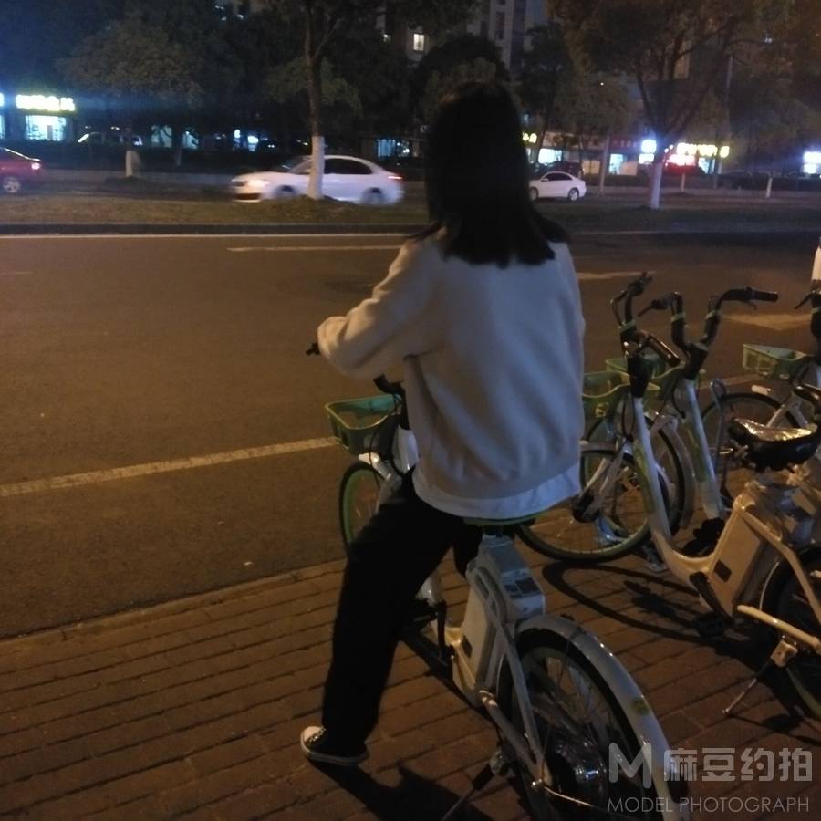 民国模特