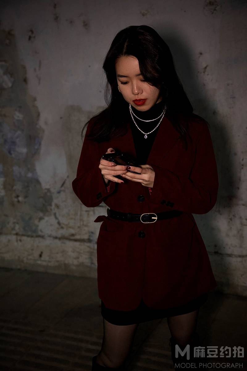 情绪模特