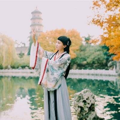 汉服模特
