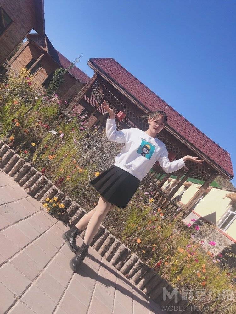 清新模特