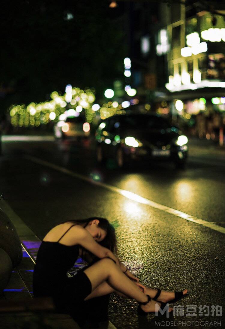 夜景模特