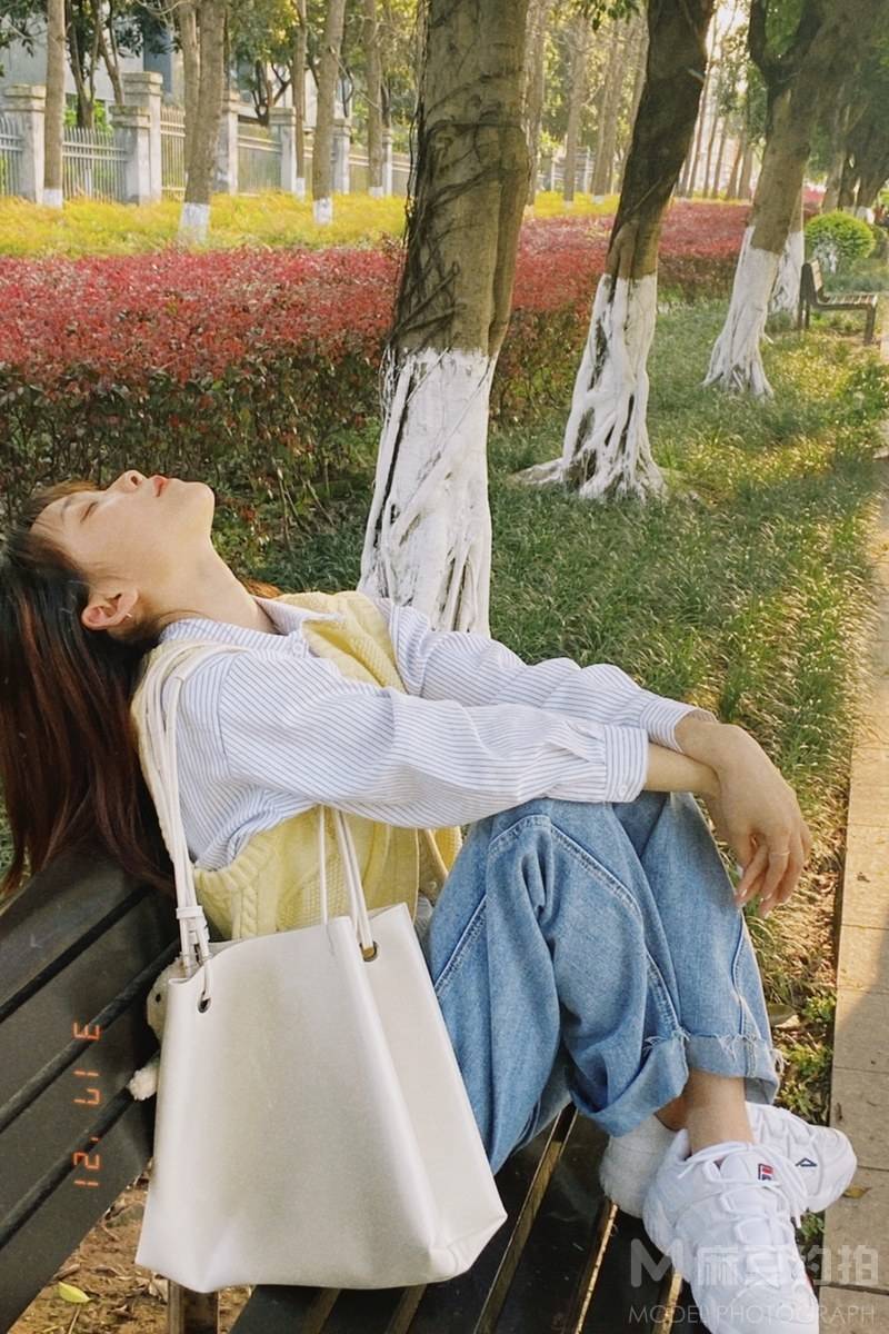 胶片模特