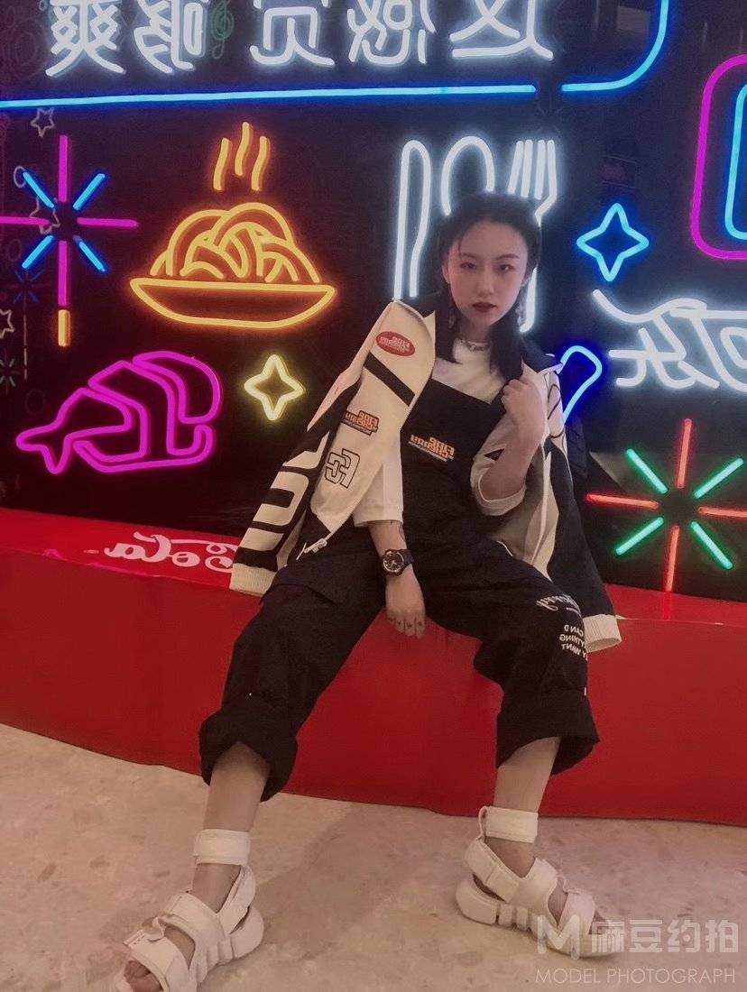 暗黑模特