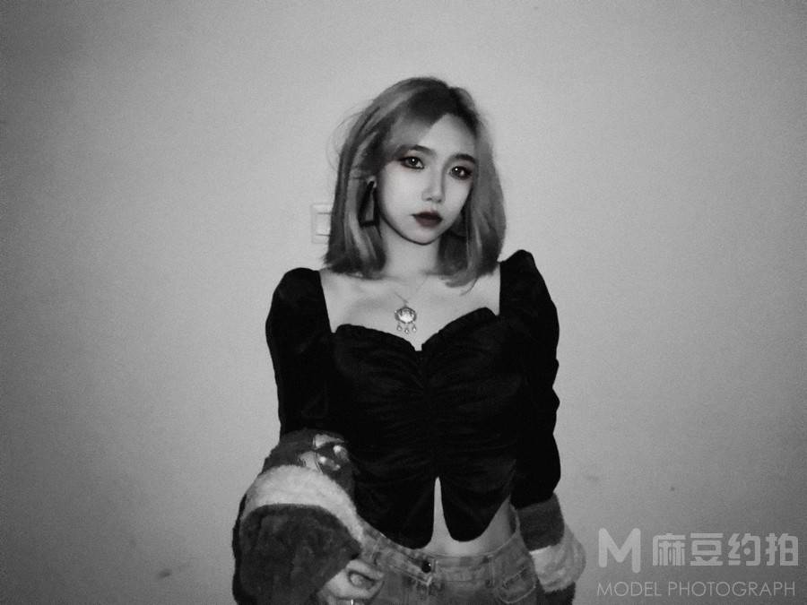 暗黑模特