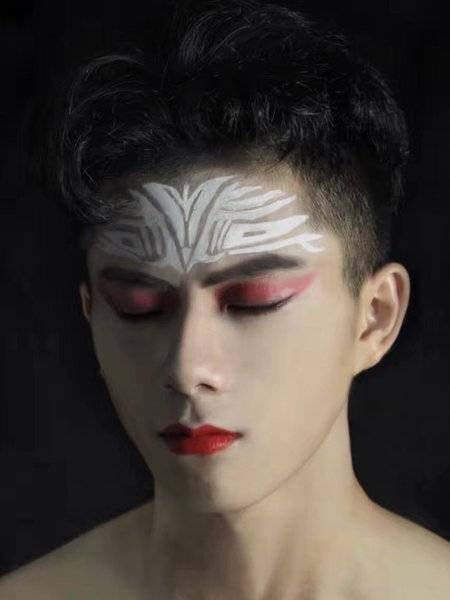 妆容模特