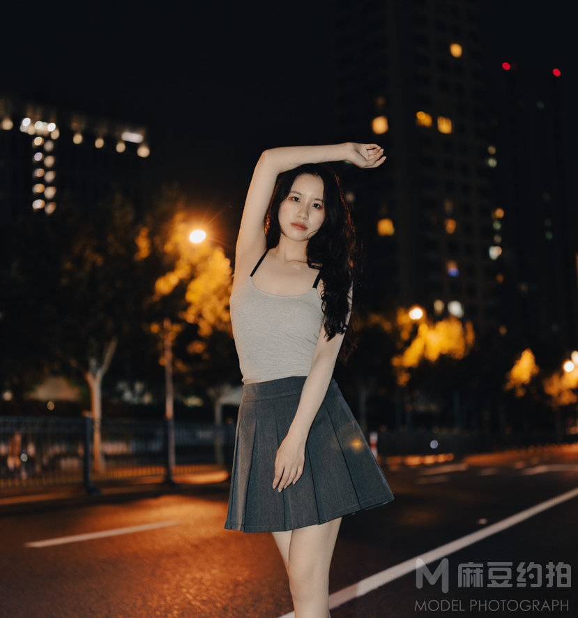 夜景模特