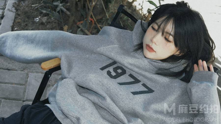 胶片模特