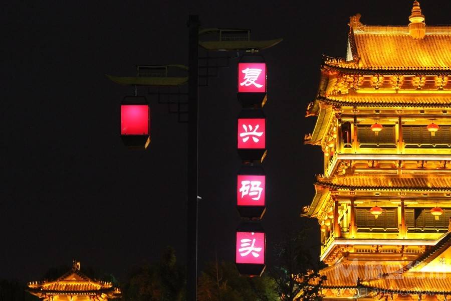 夜景模特