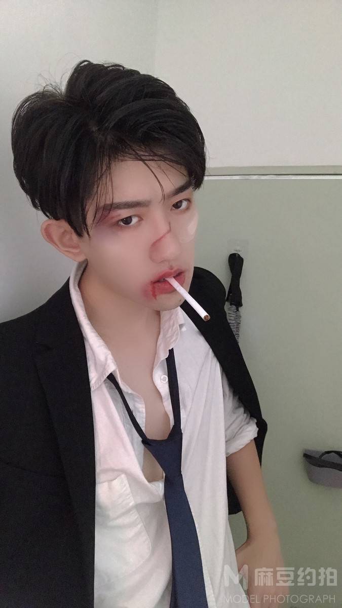 暗黑模特