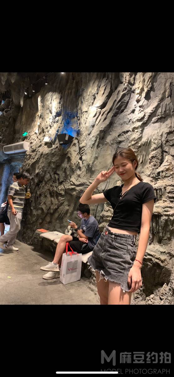 纪实模特