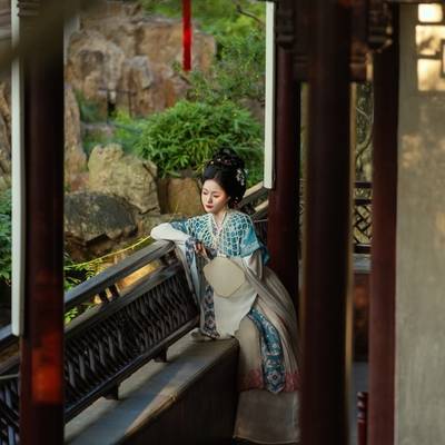汉服模特