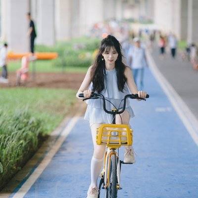 少女模特
